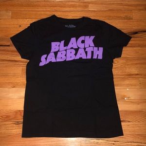 BLACK SABBATH T SHIRT MENS SIZE MEDIUM